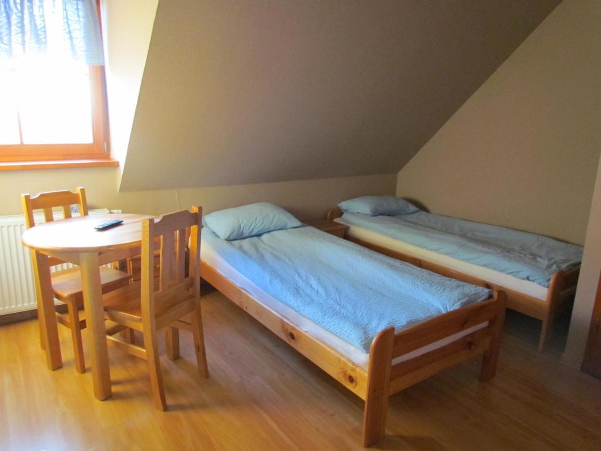 Dom Wakacyjny Hortensja Jastrzebia Gora Mieroszyno Buitenkant foto